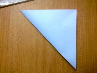 Как сделать стаканчик из листа бумаги?