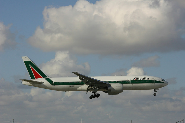 Как правильно провезти багаж авиакомпанией Алиталия (Alitalia)